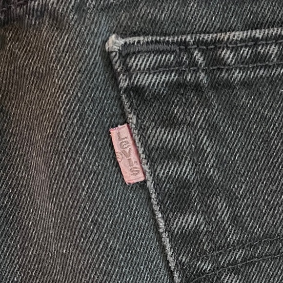 Vintage Men’s Levi’s 545. 42x34 Loose Fit. Distressed Jeans - Picture 6 of 9